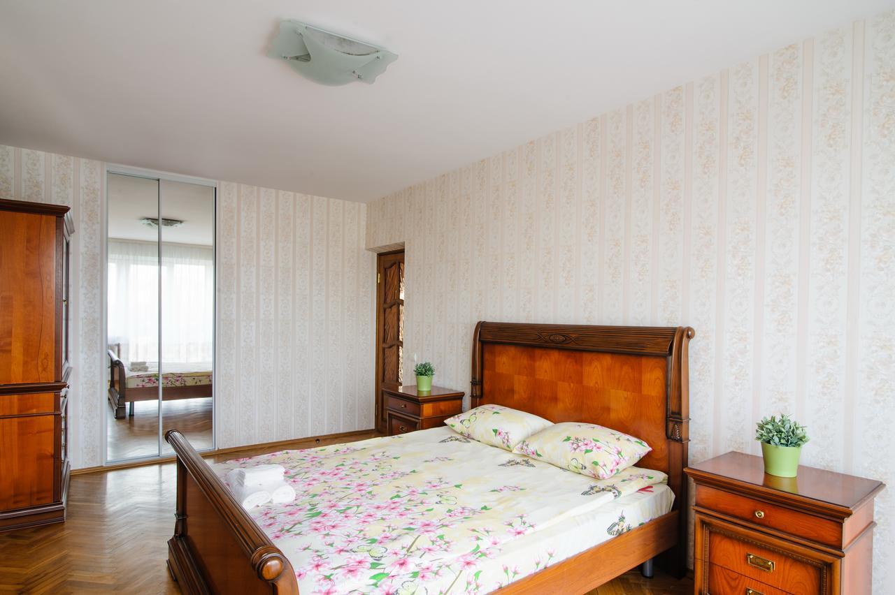 Rooms For Rent In The Mayakovskogo Minsk Exterior photo